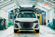 Stellantis Argentina inicia la producción de los primeros autos híbridos para la región