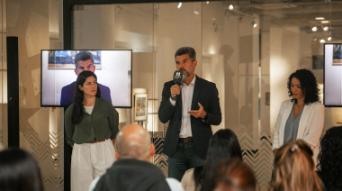 La Ciudad Capital presentó el Premio Mujeres en Innovación, diseñado para reconocer el liderazgo femenino en sectores estratégicos