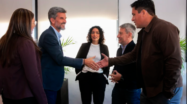 La Ciudad de Mendoza y Tarjeta Naranja se unen para revitalizar las galerías comerciales