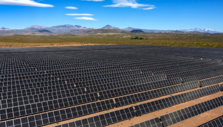 Genneia coloca un bono verde internacional por USD 400 millones y supera ampliamente la demanda esperada