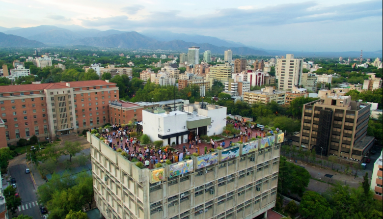 Networking al atardecer: Llega el Sunset Emprendedor a la Terraza Municipal de Mendoza
