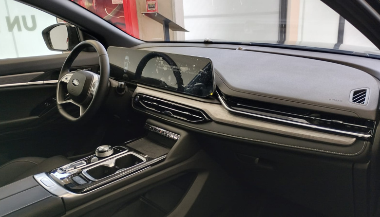 JAC llega a Cuyo de la mano de Grupo Lorenzo en pleno auge de la movilidad sustentable