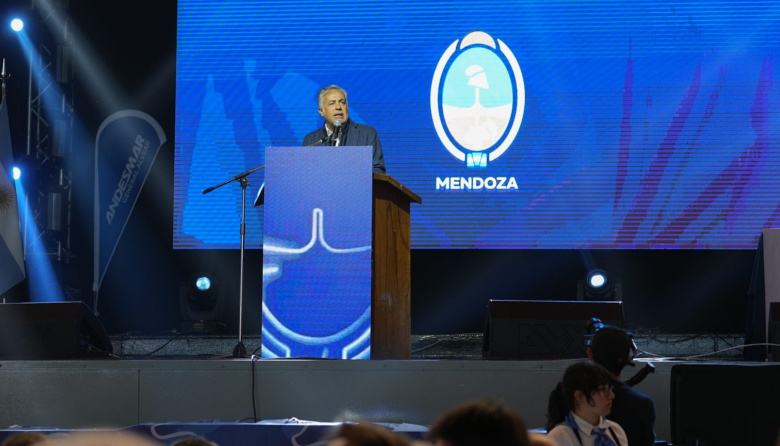 Cornejo anunció la licitación del anillado eléctrico del Sur, vital para ampliar la capacidad industrial