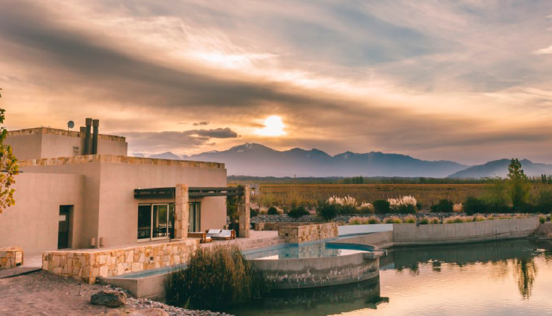 Wine Enthusiast posiciona a Mendoza entre los grandes destinos enoturísticos del mundo con cinco restaurantes distinguidos