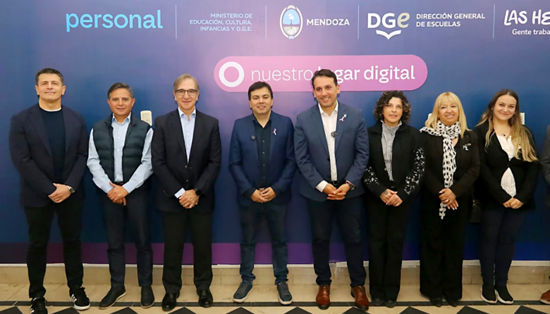 Personal inauguró en Mendoza su primera aula digital con inteligencia artificial para capacitar a estudiantes y docentes