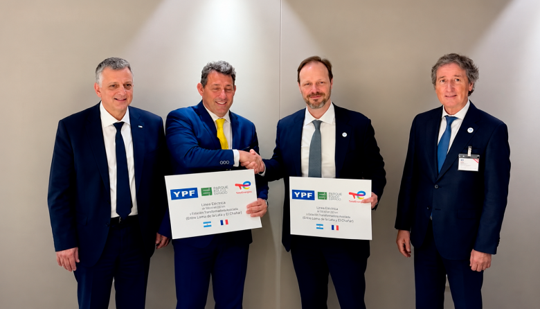 YPF y TotalEnergies alcanzan un acuerdo para exportar combustible sostenible de aviación desde Argentina