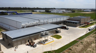 Coca-Cola Argentina comenzará a operar con energía renovable a partir de una alianza con Genneia