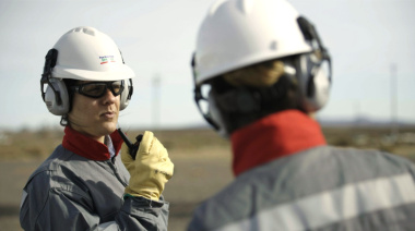 Pan American Energy fue distinguida con el Premio Invertir por su aporte al desarrollo energético del país