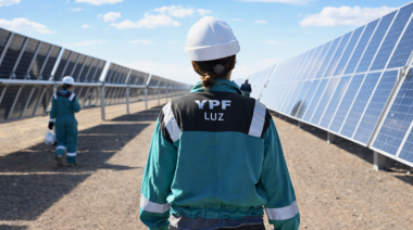 YPF Luz habilitó los primeros 100 MW del parque solar El Quemado, el más grande del país