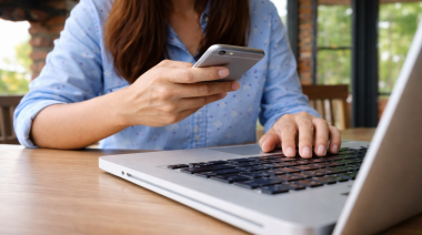 La Cámara Argentina Fintech impulsa el pago de salarios en billeteras digitales y abre un fuerte debate con los bancos