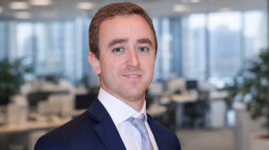 El economista Matías Sturt disertará en ADEN en el marco de la renovación de la sede educativa