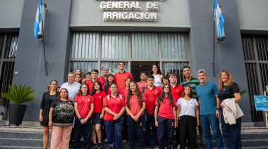 Ciudad e Irrigación reconstruyeron las veredas del organismo y profundizaron el mensaje del cuidado del agua