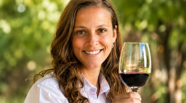Brunela Suriano asume la presidencia de la Cámara Argentina de Vinos a Granel con el desafío de fortalecer las exportaciones argentinas