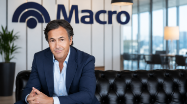 Macro lleva la inteligencia artificial a WhatsApp y transforma la forma de operar con el banco