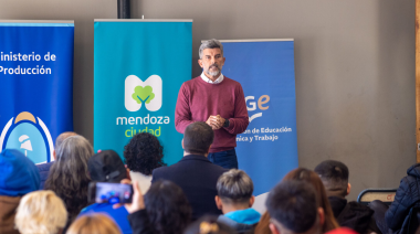 La Ciudad de Mendoza impulsa la formación de electricistas para responder a la demanda de nuevos oficios