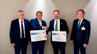 YPF y TotalEnergies alcanzan un acuerdo para exportar combustible sostenible de aviación desde Argentina