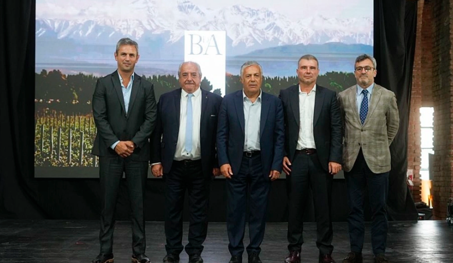 El presidente de Bodegas de Argentina pidió recuperar competitividad para que el vino argentino vuelva a crecer en el mundo