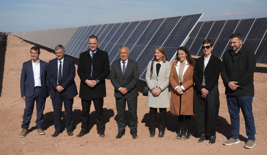 Quedó inaugurado en Mendoza el parque solar más grande del país