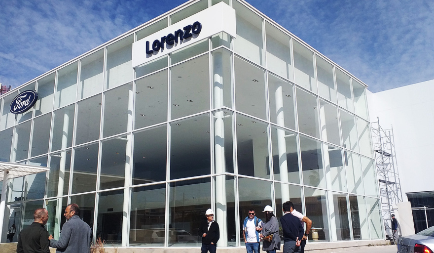 Una nueva experiencia llega a Mendoza: Grupo Lorenzo inaugura el primer concesionario Ford Signature 2.0 del país